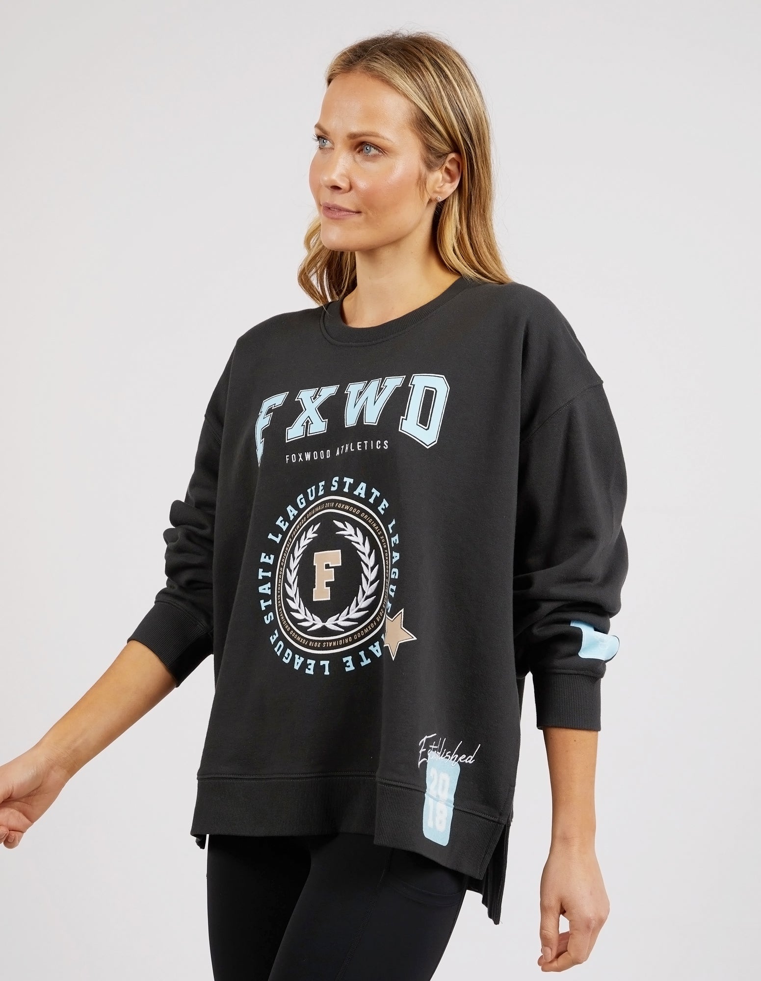 Get There Crew Washed Black – Foxwood Clothing