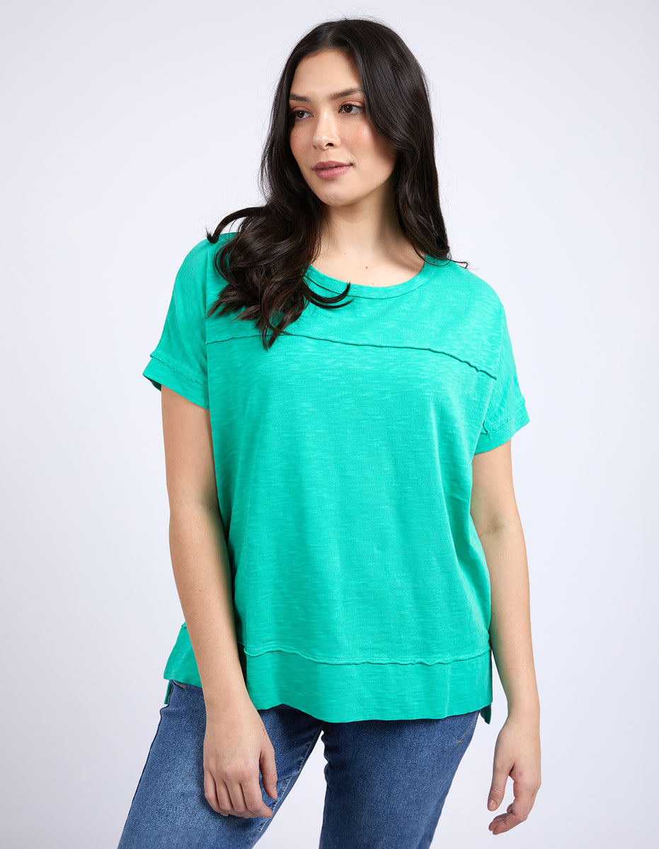 Allison Tee Bright Green – Foxwood Clothing